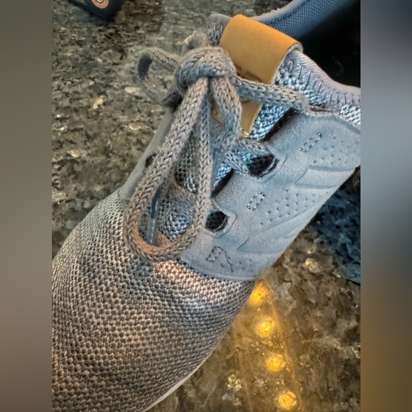 New Balance, women’s sneakers, gray - size 6 - Picture 5 of 6